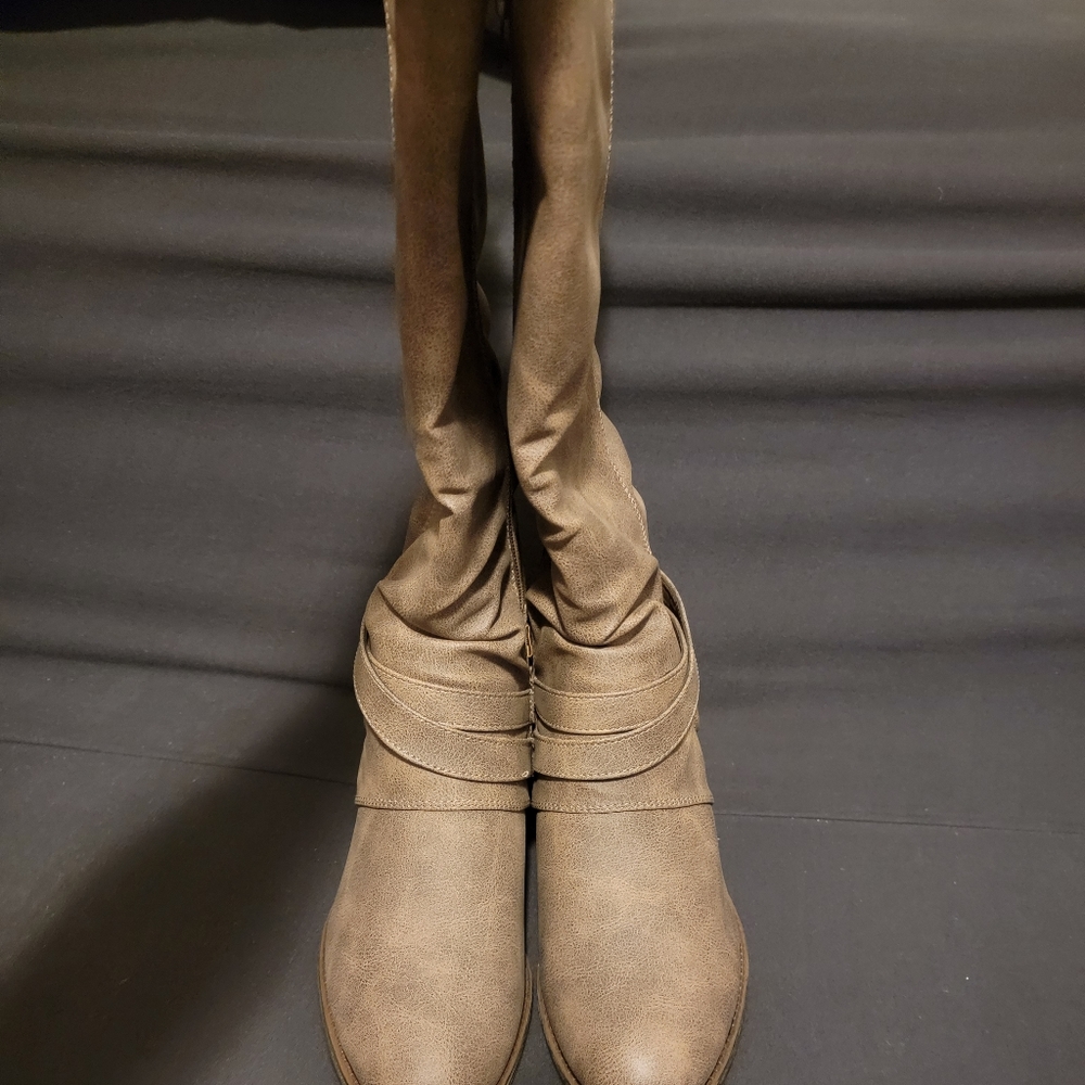 Women Boots